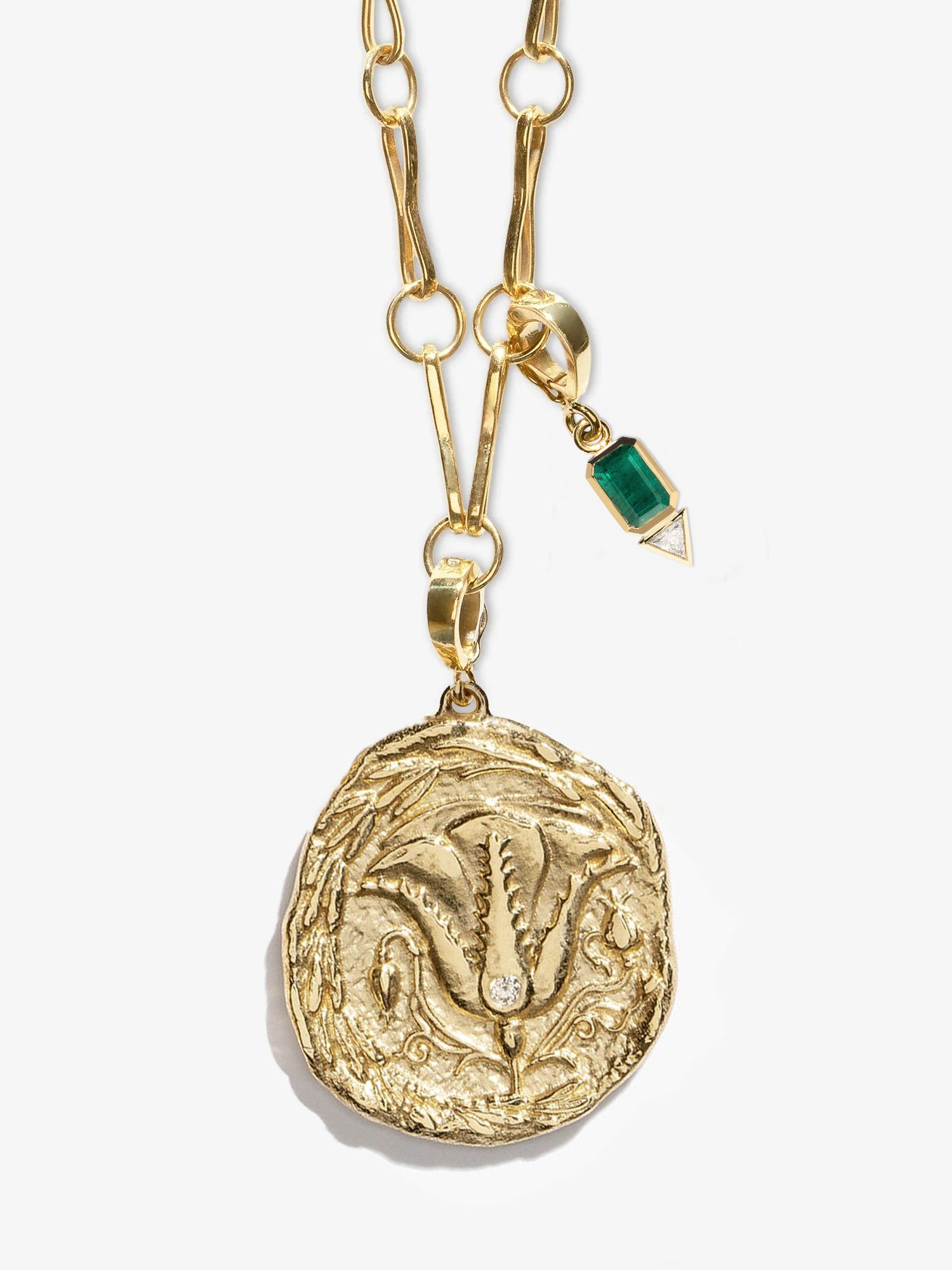 ラージ オブ ジ アース エメラルド & トリリオン ダイヤモンド モダン チャーム ネックレス