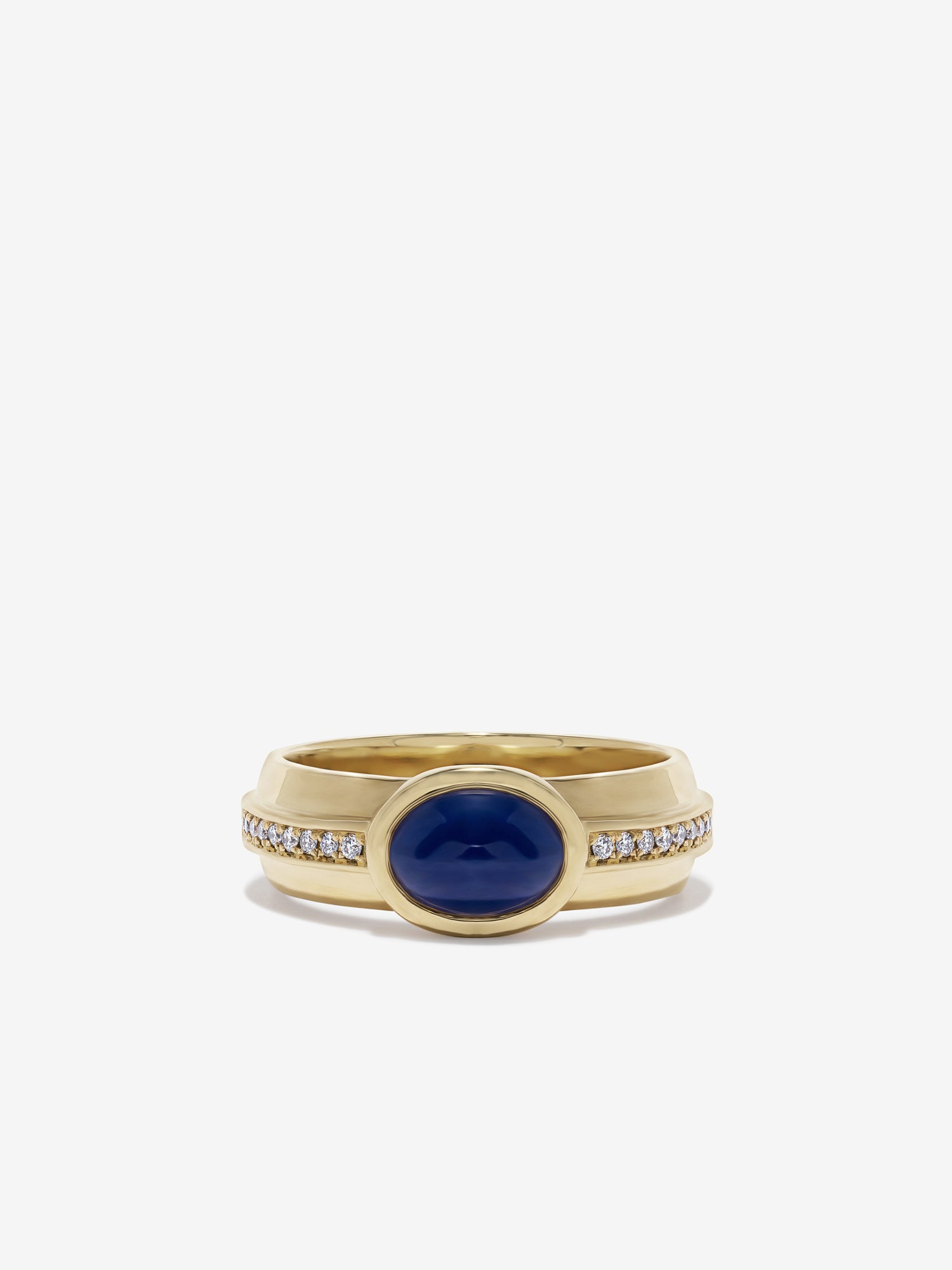 Regina Sapphire Cabochon Ring