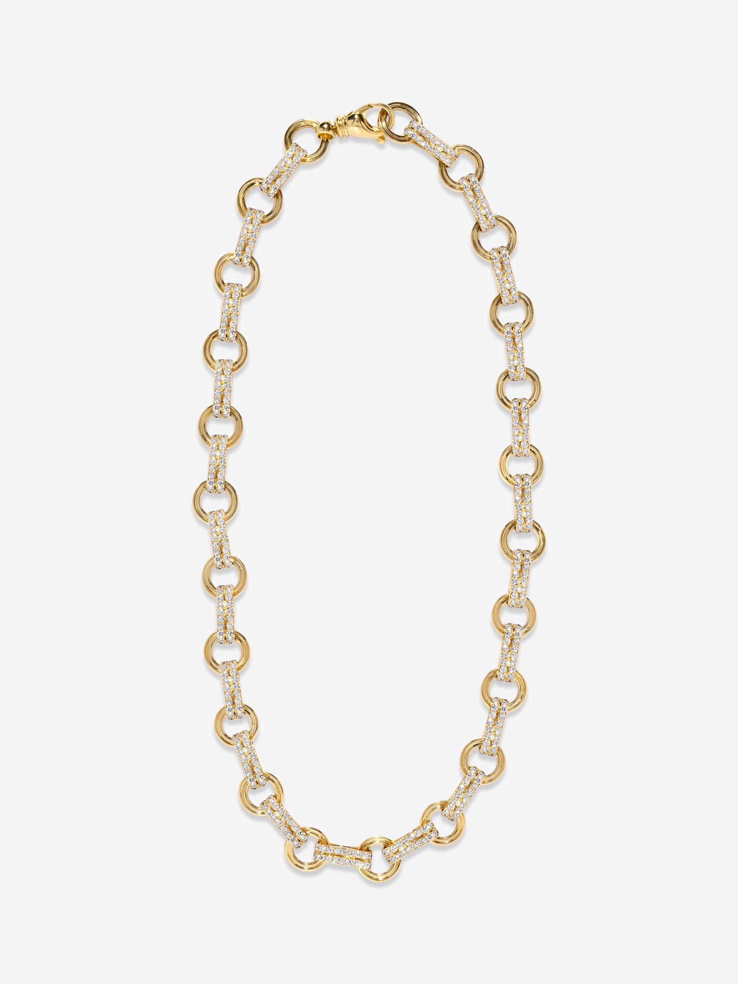 Robust Motif Necklace with Full Diamonds